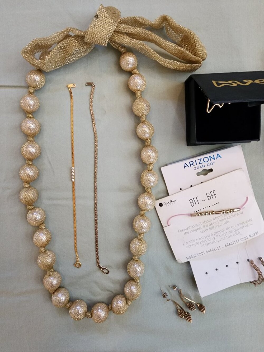 15 Piece Lot Gold Pearl Crystal Costume Jewelry Necklaces Earrings Bracelet Pin